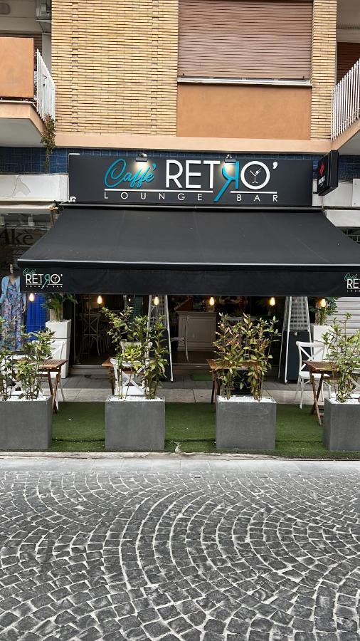 B&B Caffe Retro' Cisterna di Latina Eksteriør billede